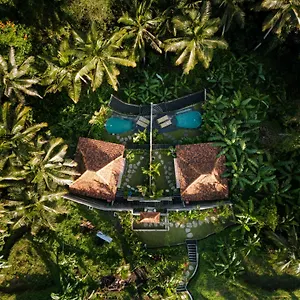 Madani Antique Villa Ubud